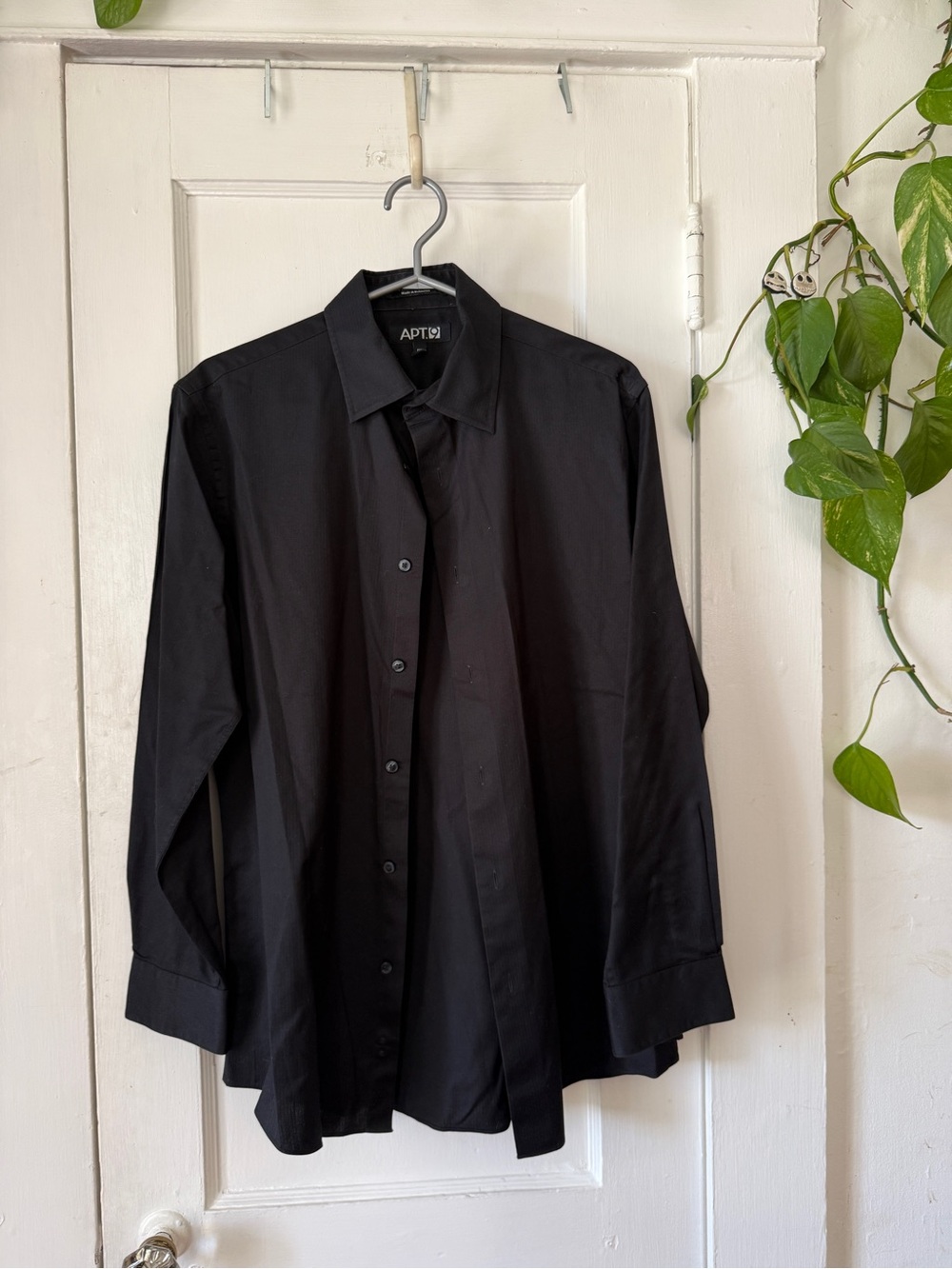 Apt. 9 Men's Black Dress Shirt - Classic Button-Up